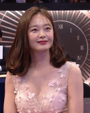 2020년 첫 전소민.jpgif | 인스티즈