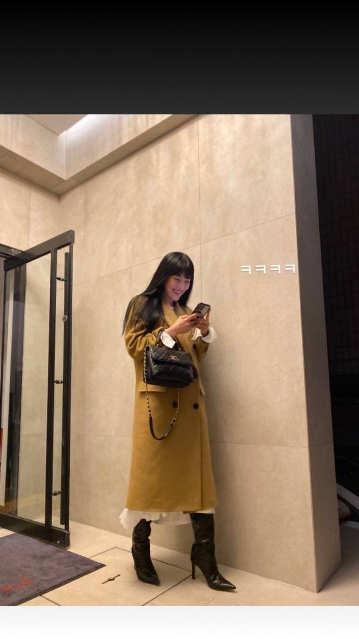 레드벨벳 조이 오늘자 해피투게더 녹화 출퇴근길 | 인스티즈