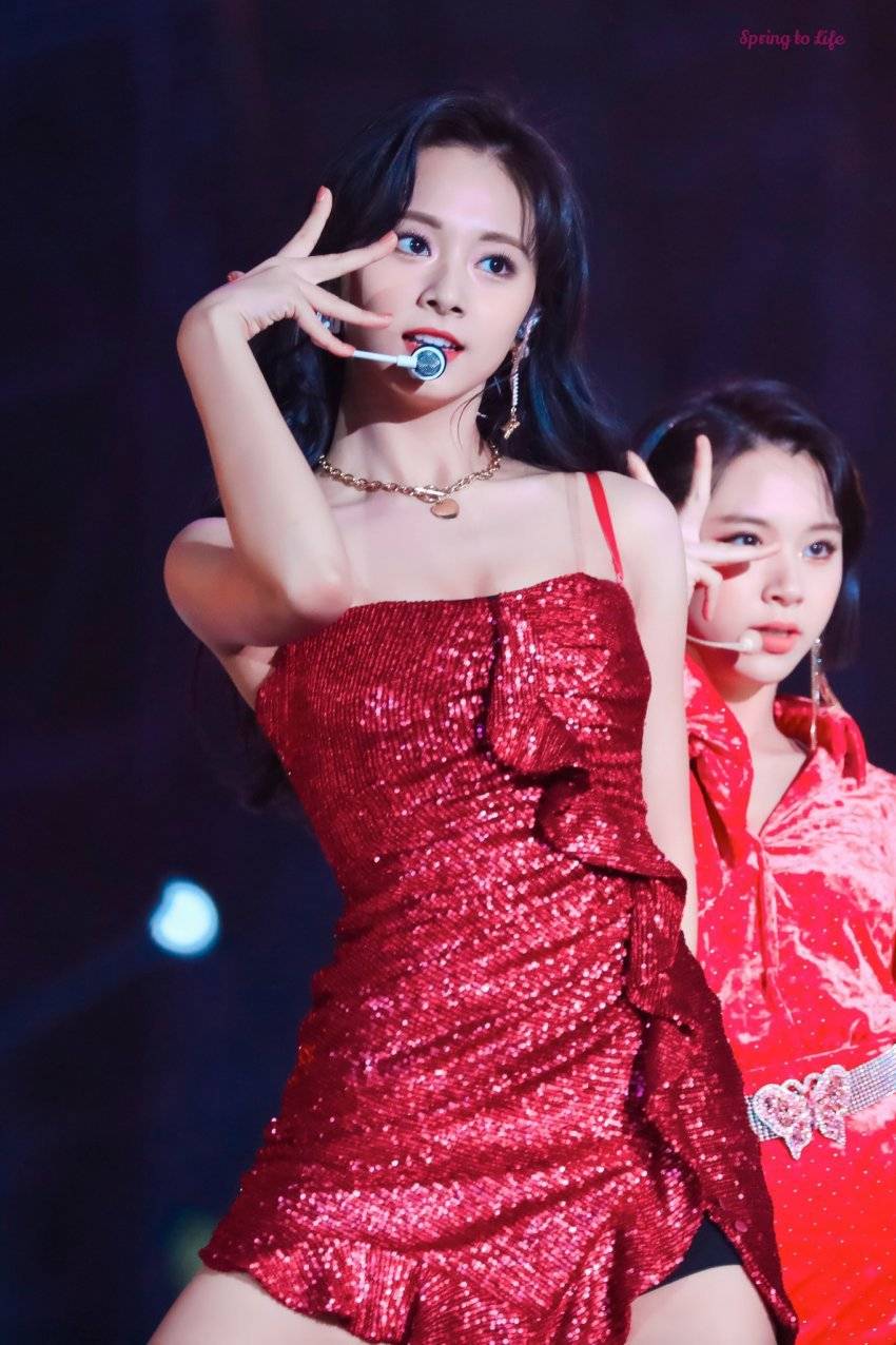 감탄만 나오는 최근 쯔위의 미모.jpgif | 인스티즈