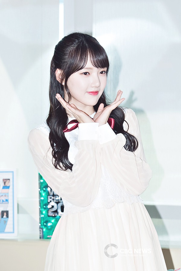 2020년 첫 여자친구 예린이.jpgif | 인스티즈