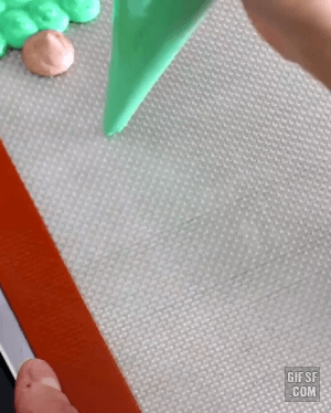 크리스마스 트리 마카롱.gif | 인스티즈