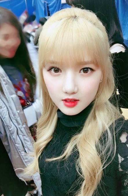 2020년 첫 여자친구 예린이.jpgif | 인스티즈