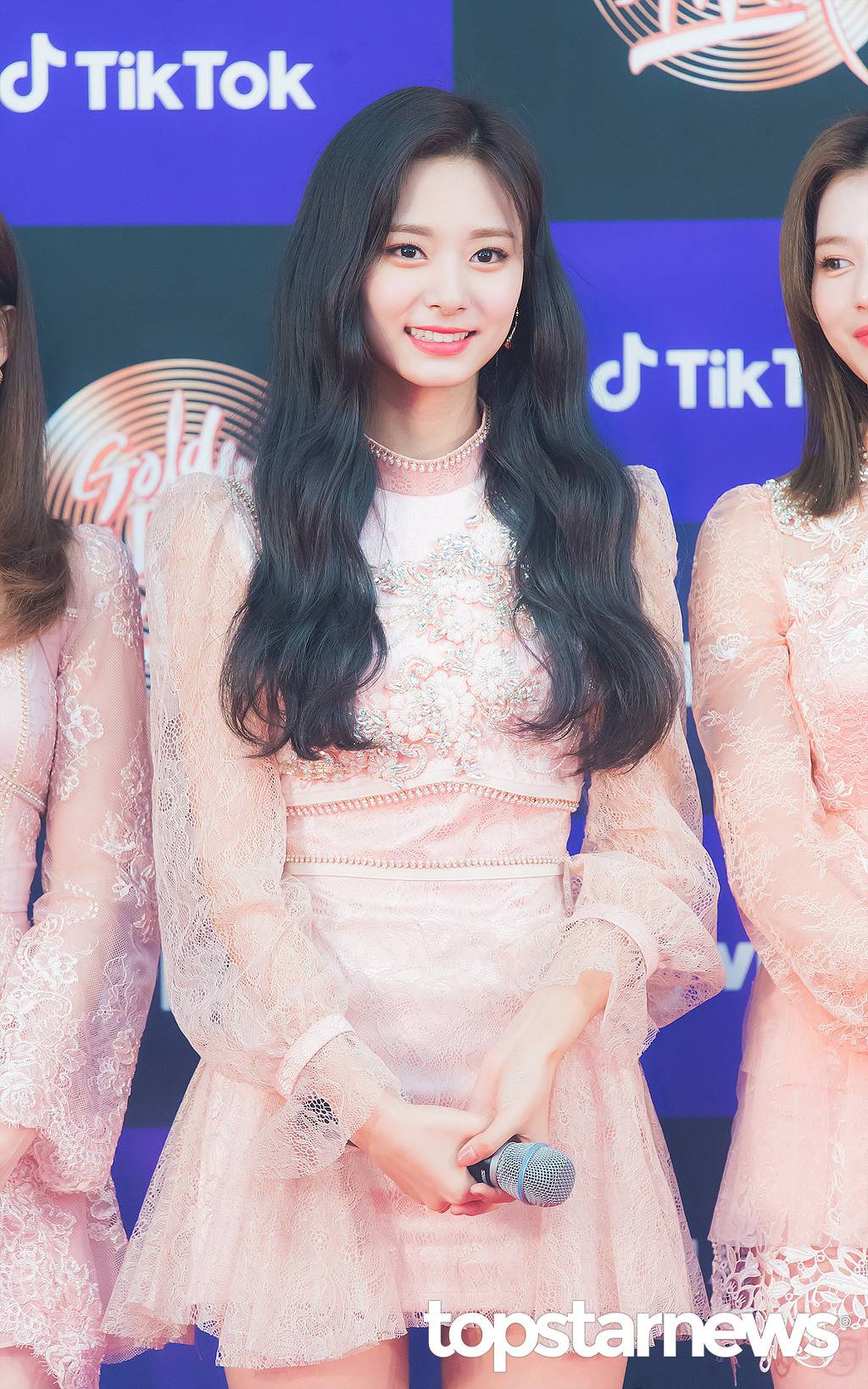 감탄만 나오는 최근 쯔위의 미모.jpgif | 인스티즈