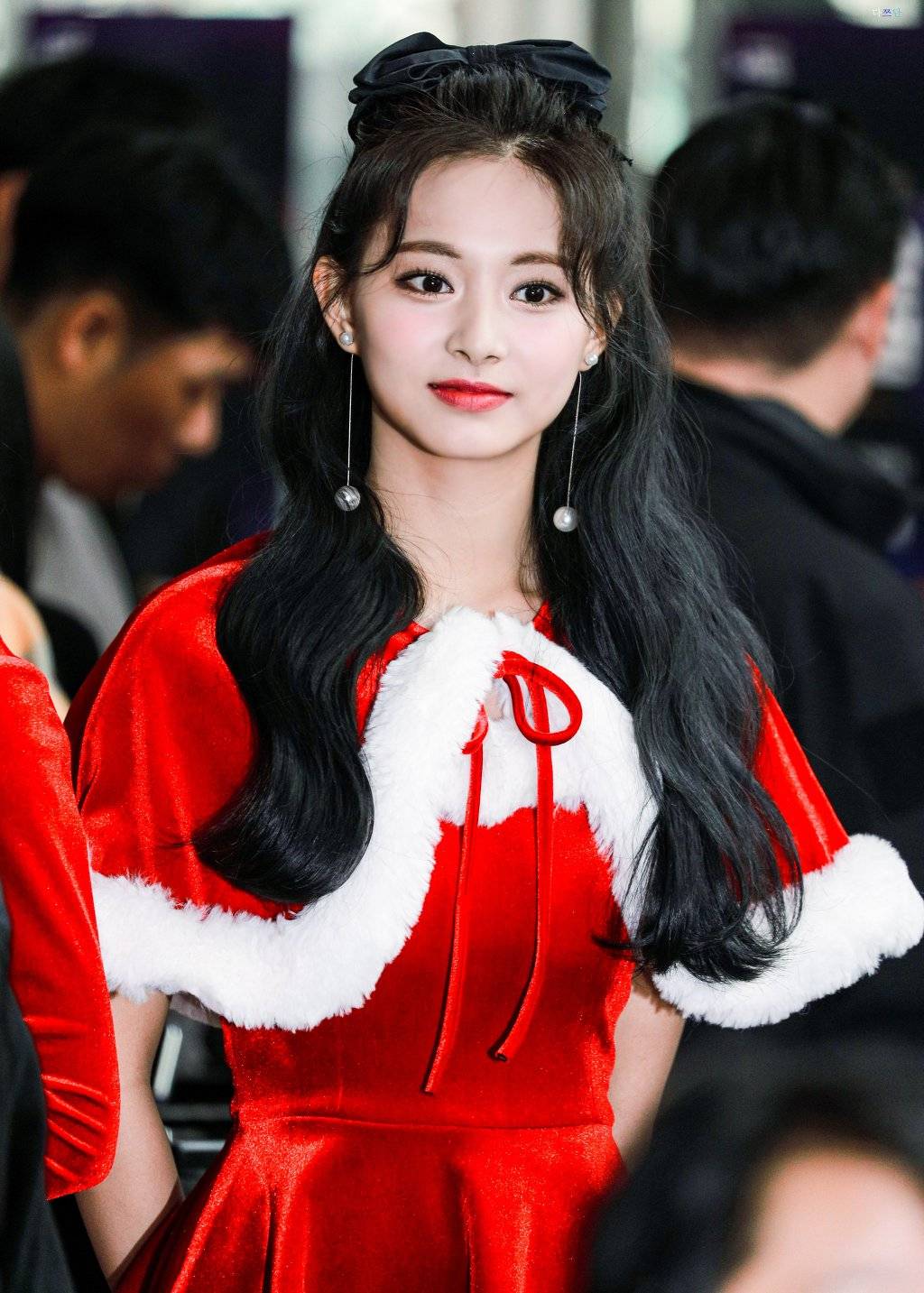 감탄만 나오는 최근 쯔위의 미모.jpgif | 인스티즈