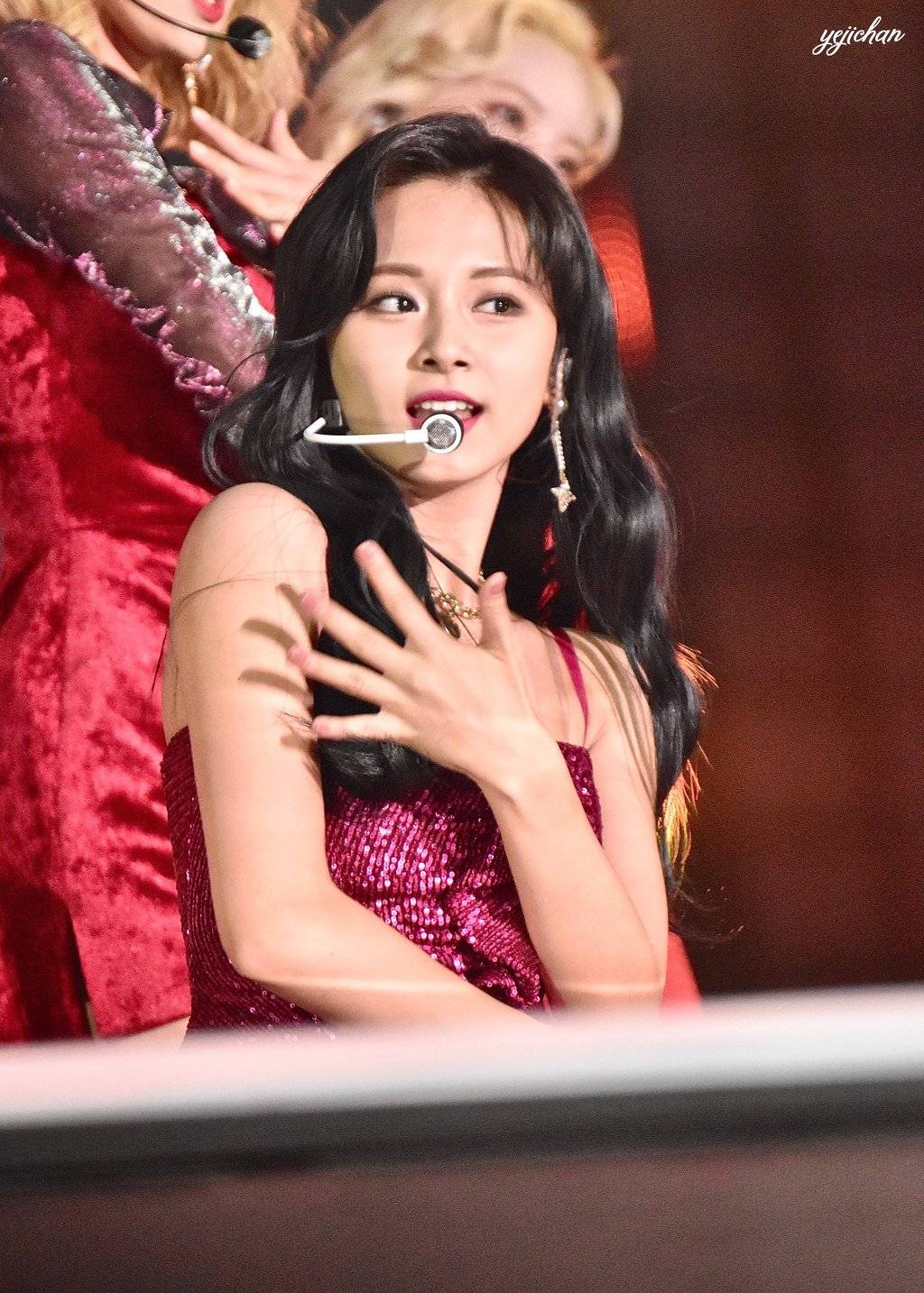 감탄만 나오는 최근 쯔위의 미모.jpgif | 인스티즈