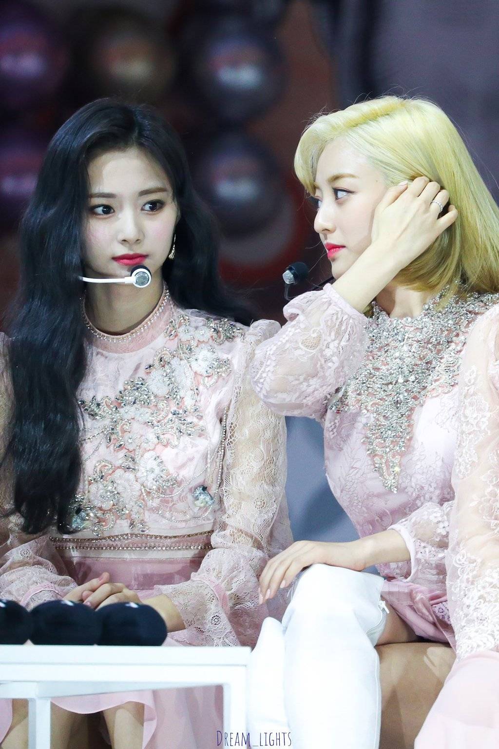 감탄만 나오는 최근 쯔위의 미모.jpgif | 인스티즈