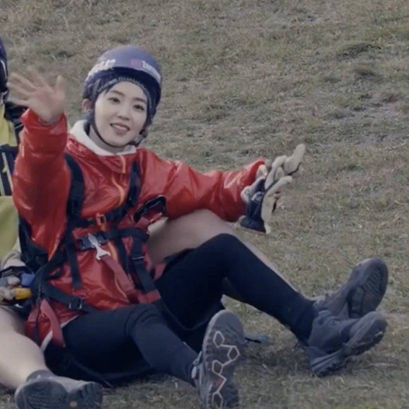 색다른 분위기의 저화질 레드벨벳 아이린들.jpg | 인스티즈