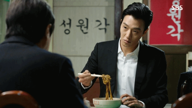 짜장면 땡기게 하는 드라마.gif | 인스티즈
