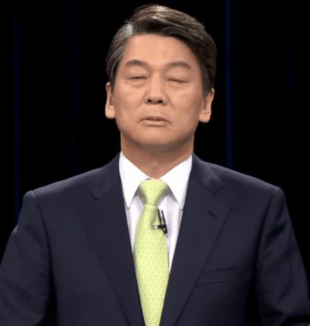 안철수가 뛰어넘었다 vs 못넘었다 | 인스티즈