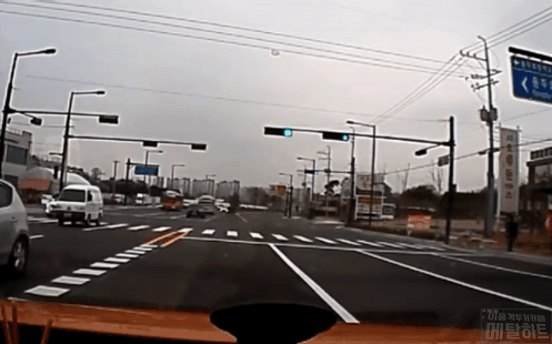 [블박] 오토바이 인사사고 | 인스티즈