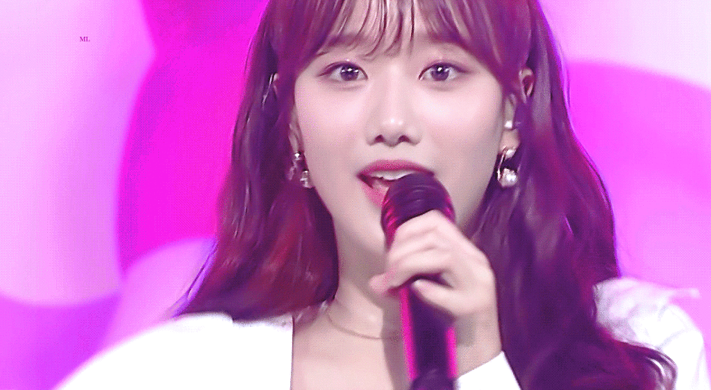 에이프릴 이나은 | 인스티즈