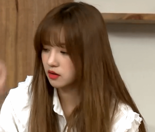 허세가 몸을 지배한 우기 | 인스티즈