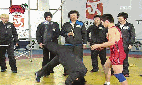 [무한도전] 형돈이형 족발슬램 레전드.jpgif | 인스티즈