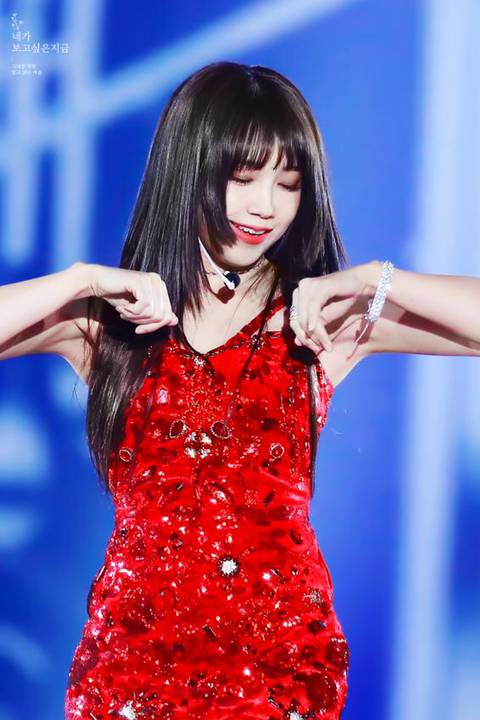 레드 에이핑크 정은지.jpg | 인스티즈