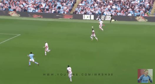 데 브라이너 전매특허 크로스.gif | 인스티즈