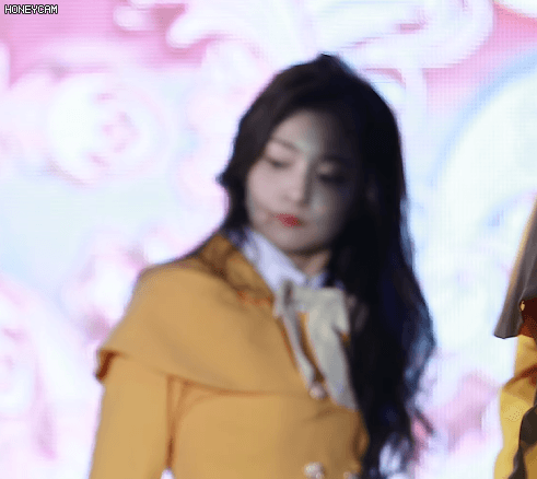 아이돌 그룹이 성공하기 위해 더 중요한 것은?? 구성원의 능력 vs 소속사의 기획력 | 인스티즈