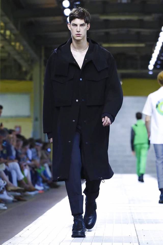 2018 S/S Dirk Bikkembergs 맨즈웨어 컬렉션 | 인스티즈