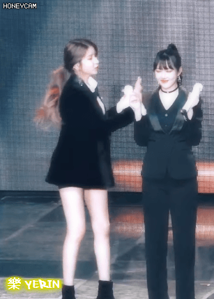 나른한 오후에 보니까 은근히 미인인 듯한 여자친구 예린이.jpgif | 인스티즈