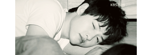 요즘 여자들이 보기만해도 죽어나는 설현 이상형 클라스.gif | 인스티즈