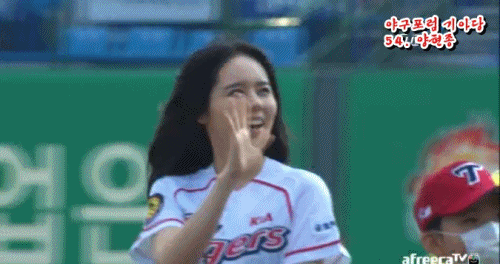 나의 여자 취향은? 전자 VS 후자 .JPG | 인스티즈