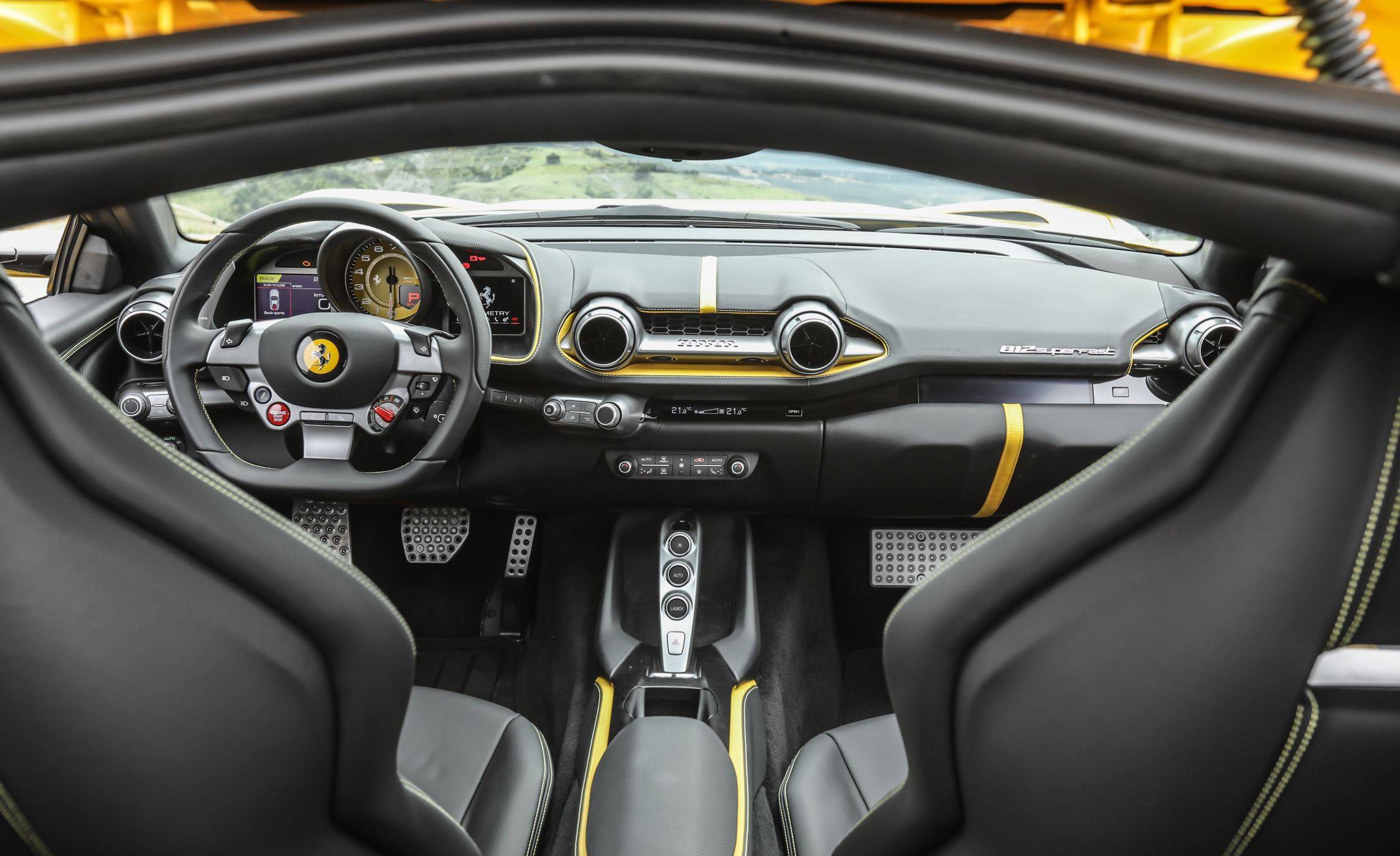 2018 페라리 812 슈퍼패스트 [데이터주의] | 인스티즈