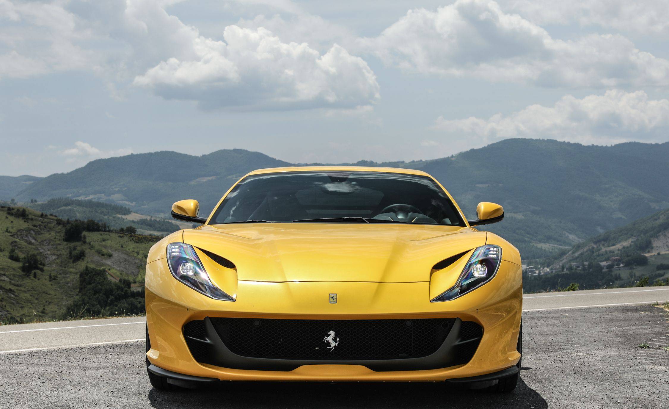 2018 페라리 812 슈퍼패스트 [데이터주의] | 인스티즈