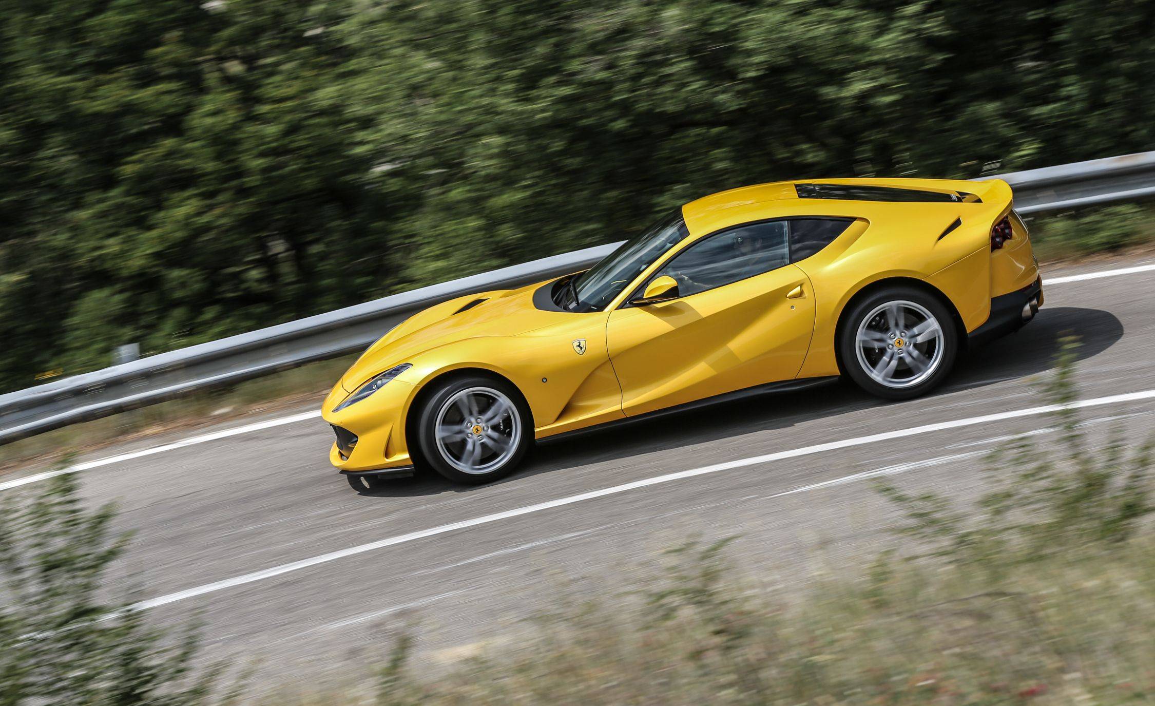 2018 페라리 812 슈퍼패스트 [데이터주의] | 인스티즈