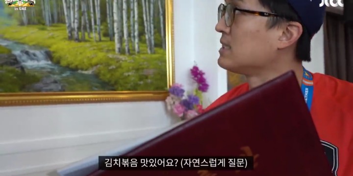 쉬지않고 게겐프레싱하는 북한 옥류관 직원.jpg | 인스티즈