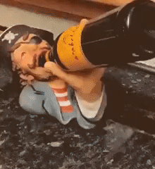 나쁜 생각이 든 남자.gif | 인스티즈