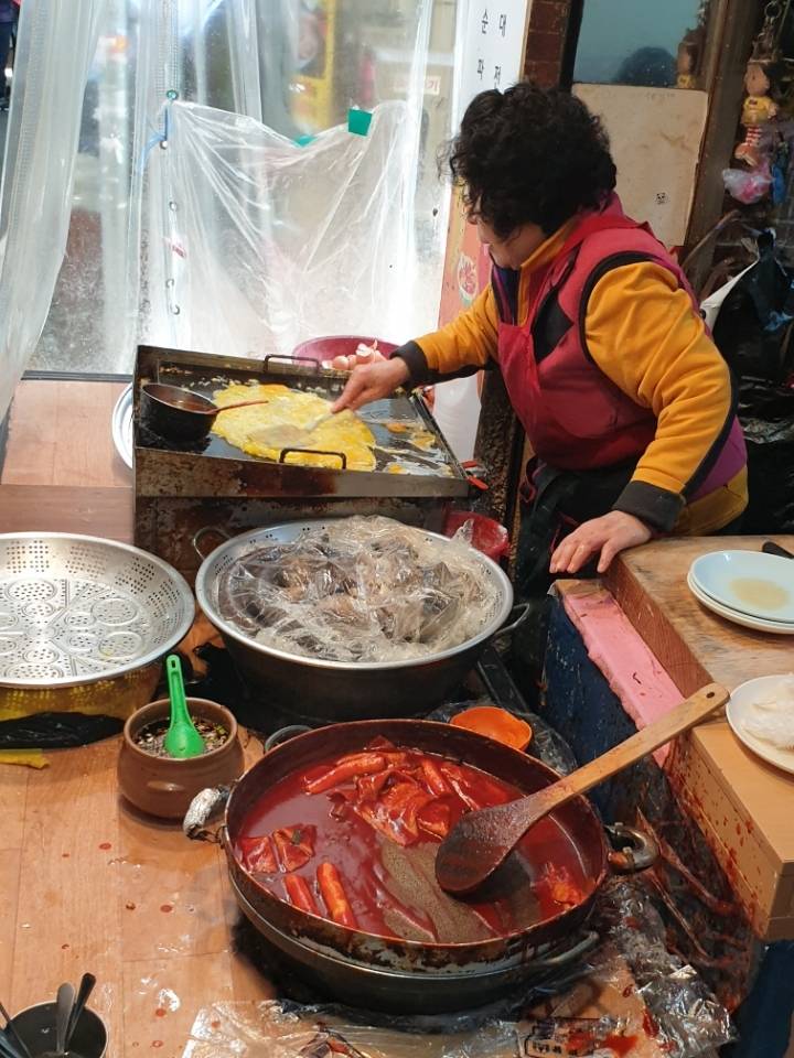 부산 금정구 서동 미로시장 명물 투탑(만원의 행복) | 인스티즈