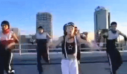 움짤)한때 강렬한 댄스곡으로 인기탑이였던 솔로여가수.jpg | 인스티즈