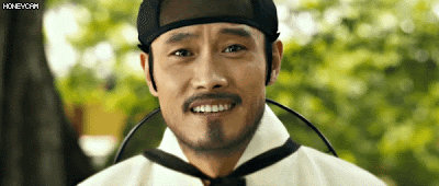 웃고있는데 눈은 슬퍼보이게 연기해주세요 gif | 인스티즈