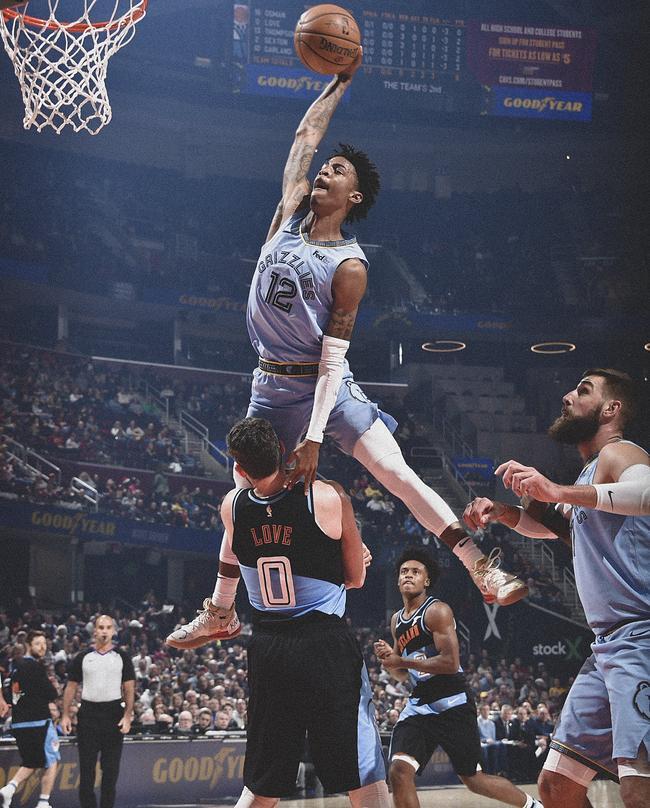 하늘을 나는 모란트.gif | 인스티즈