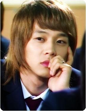 인상이 정말 많이 변한 박유천 | 인스티즈