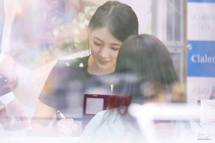 쪽지로 팬싸하던 수지 | 인스티즈