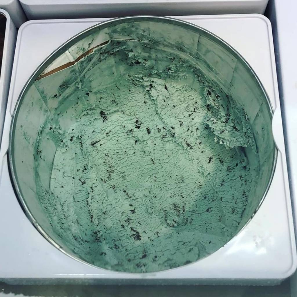 생각보다 잘 나가는 것 같은 배스킨라빈스 메뉴.......jpg | 인스티즈