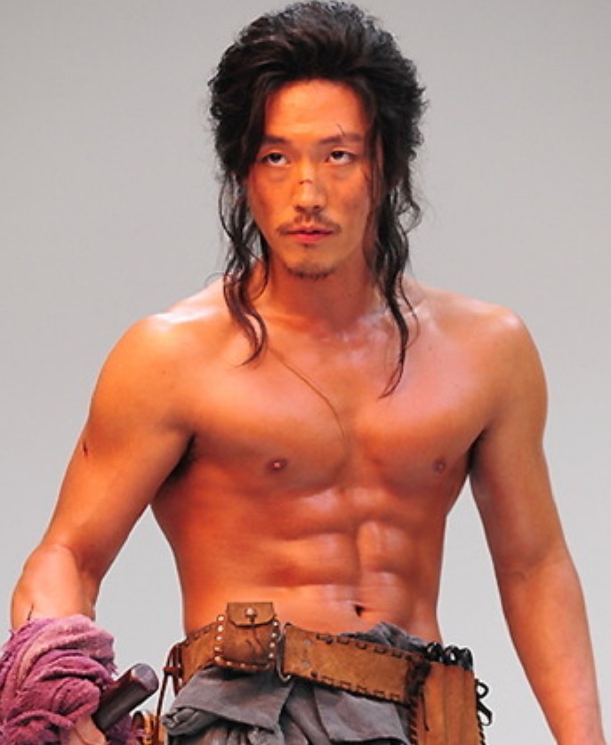 남자 연예인 가장 이상적인 몸매는? | 인스티즈