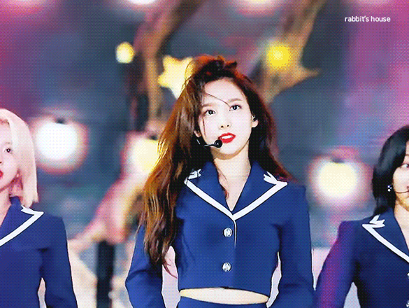 트와이스 여신 나연.gif | 인스티즈