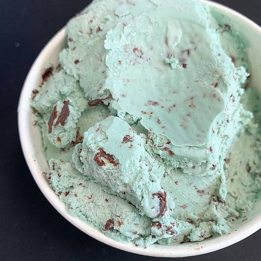 생각보다 잘 나가는 것 같은 배스킨라빈스 메뉴.......jpg | 인스티즈