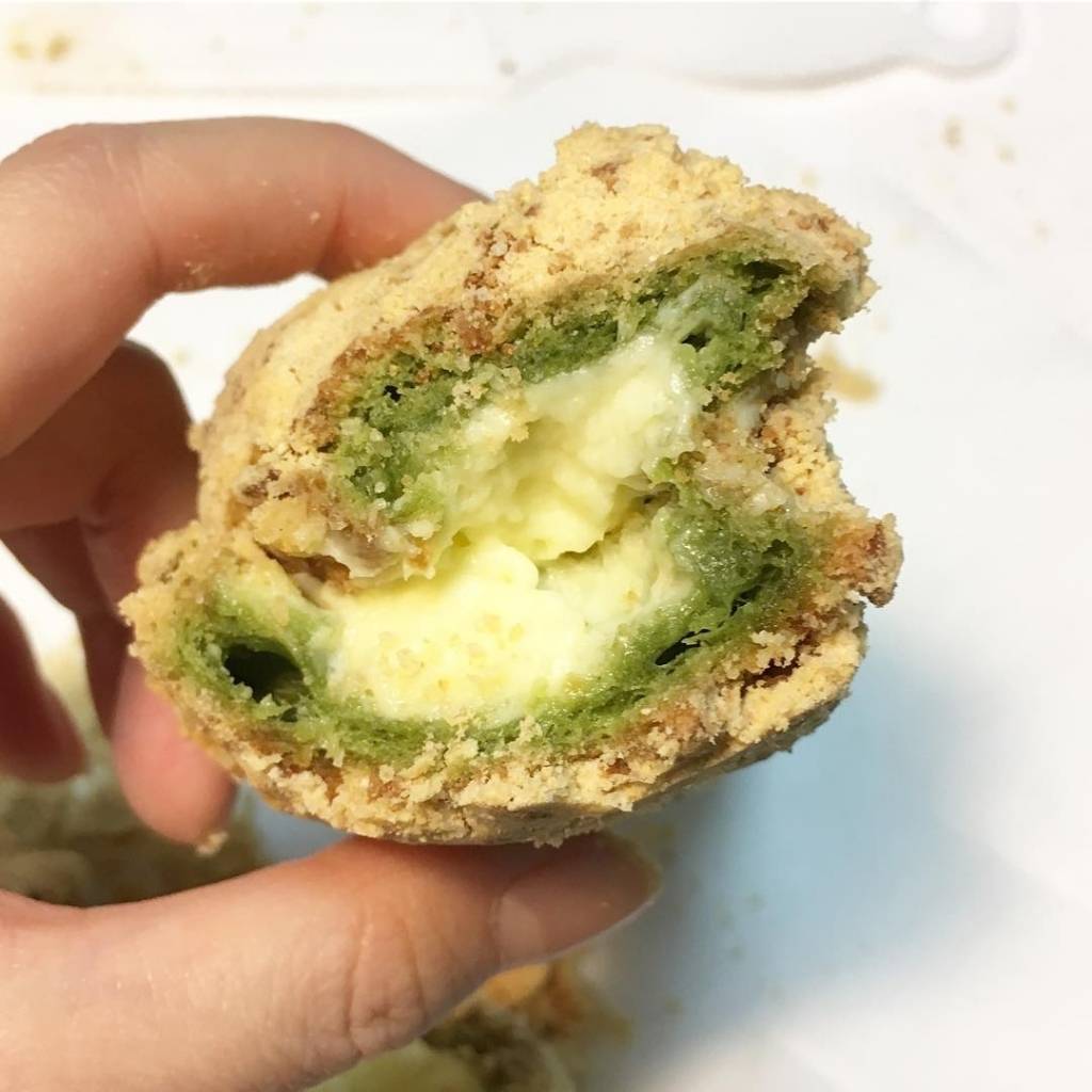 천안 뚜쥬르 녹차슈인절미 빵.........jpg | 인스티즈