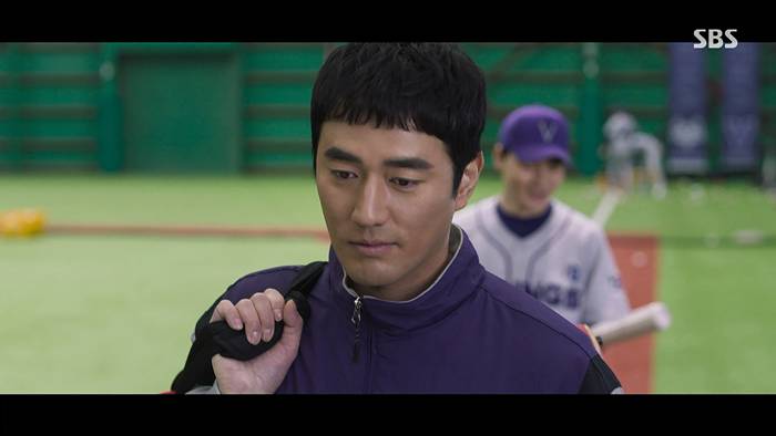 [스토브리그] 팬들이 울면서 품자마자 골때리는 캐릭터 | 인스티즈