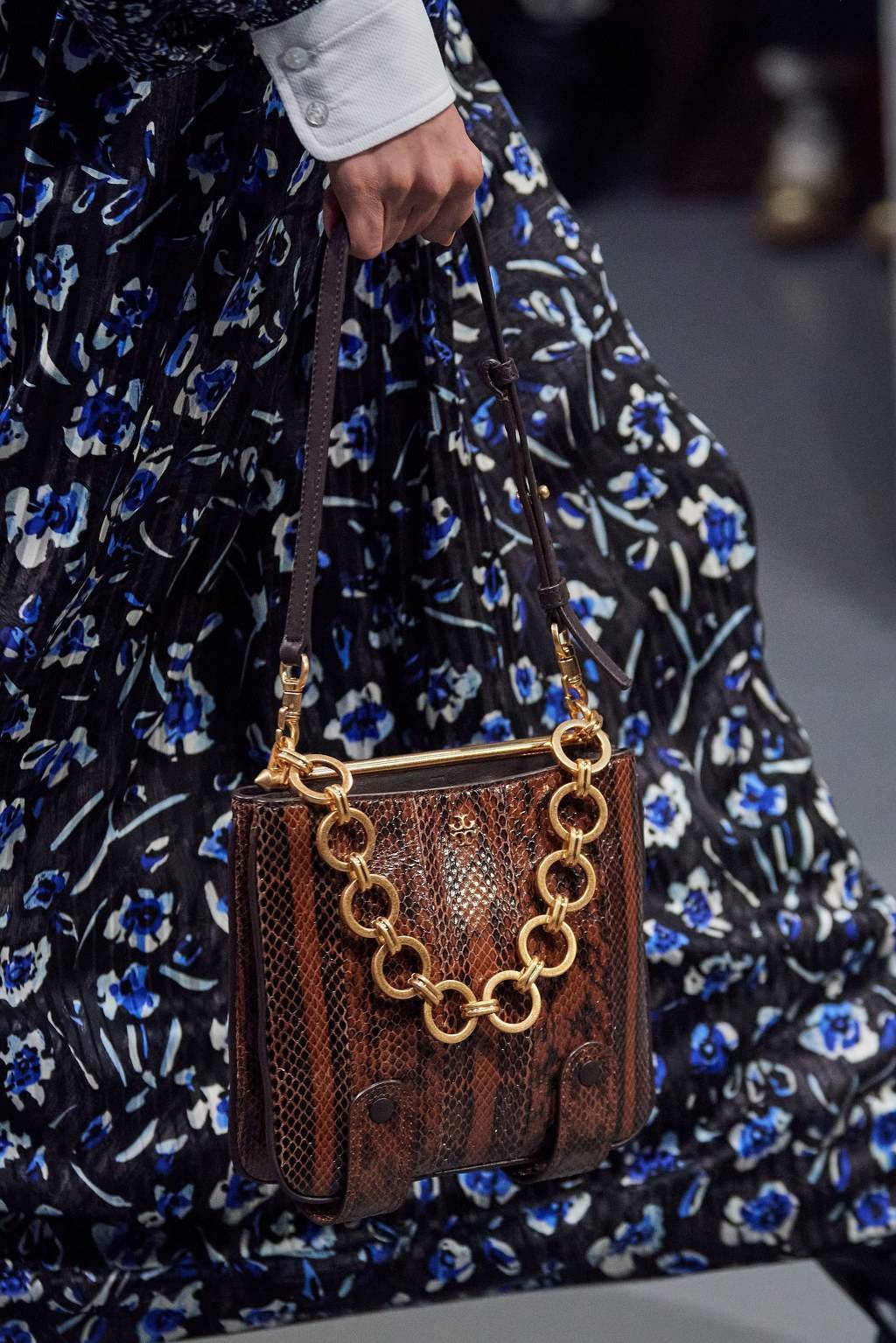 토리버치 2020년 신상 백 | 인스티즈