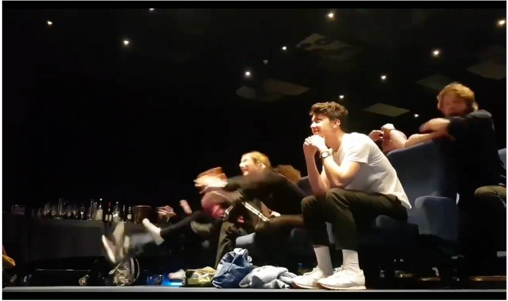 영국 기생충 배급사 반응.JPG | 인스티즈