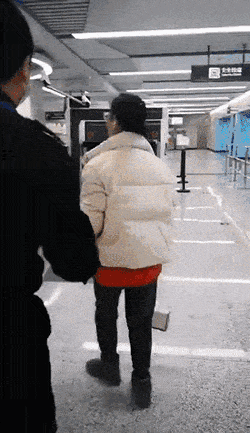 마스크 끼라니깐 깽판치는 중국인들 | 인스티즈