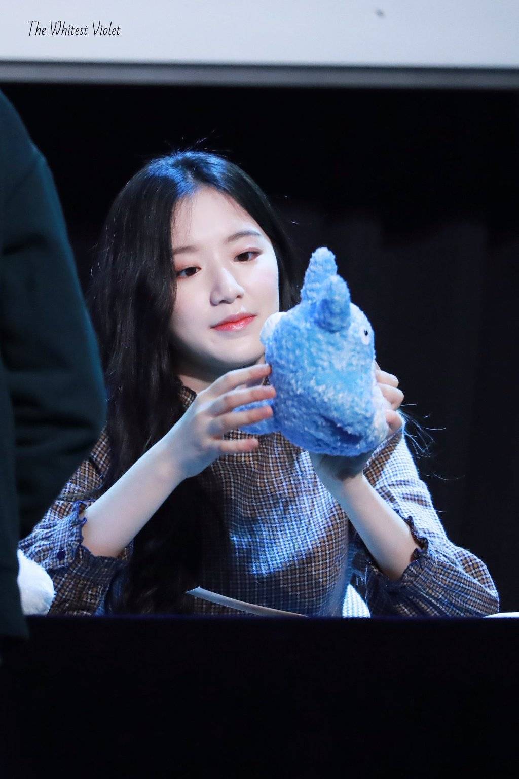 새하얀 여자아이들 슈화.jpgif | 인스티즈