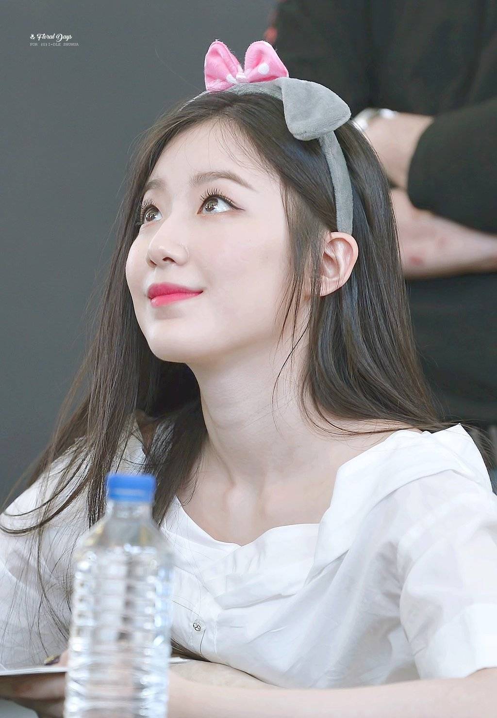 새하얀 여자아이들 슈화.jpgif | 인스티즈