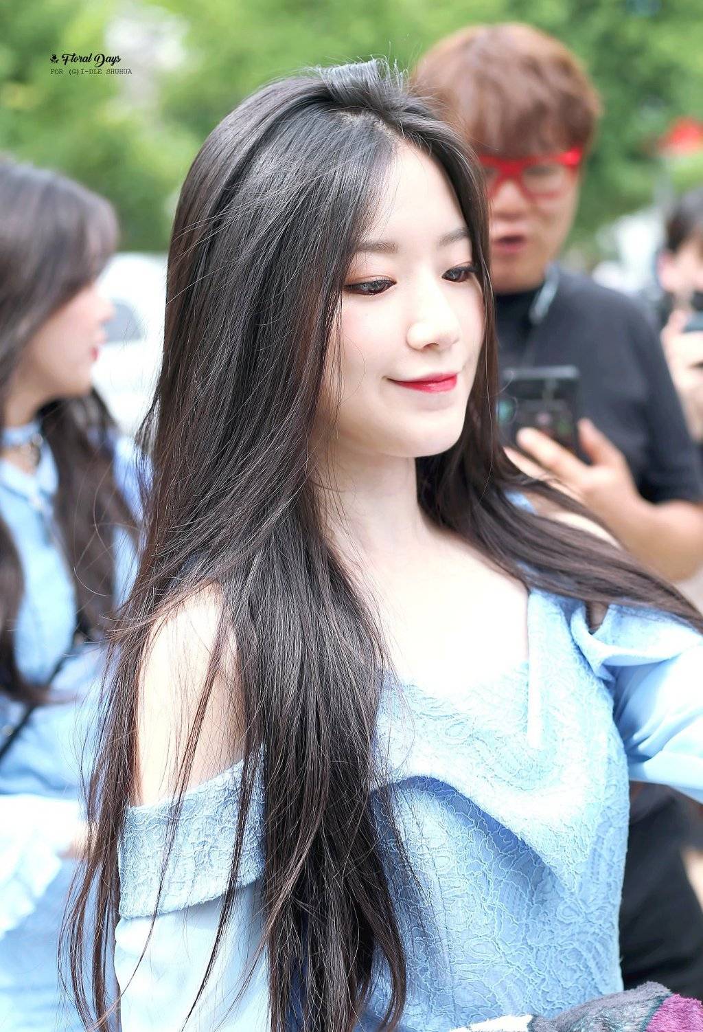 새하얀 여자아이들 슈화.jpgif | 인스티즈