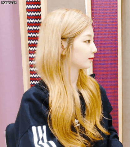 참참참이 특기인 아이돌 | 인스티즈