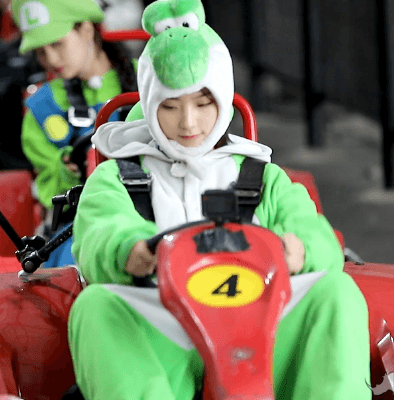 섹시카리스마 캐릭터로 착각하기 쉬운 연예인.jpgif | 인스티즈