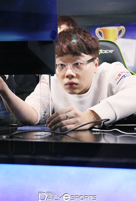 [LOL] 폰 선수(주님) 강박증 | 인스티즈